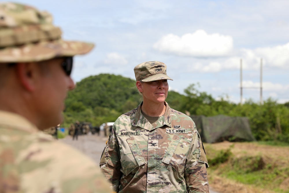 U.S. and RTA Soldiers conduct live fire exercise