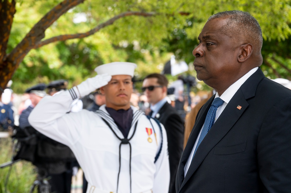 SD, CJCS Attend 22nd Annual 9/11 Pentagon Memorial Service