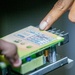 KM23: Marines Give On-The-Job Electrical Systems Maintenance Training
