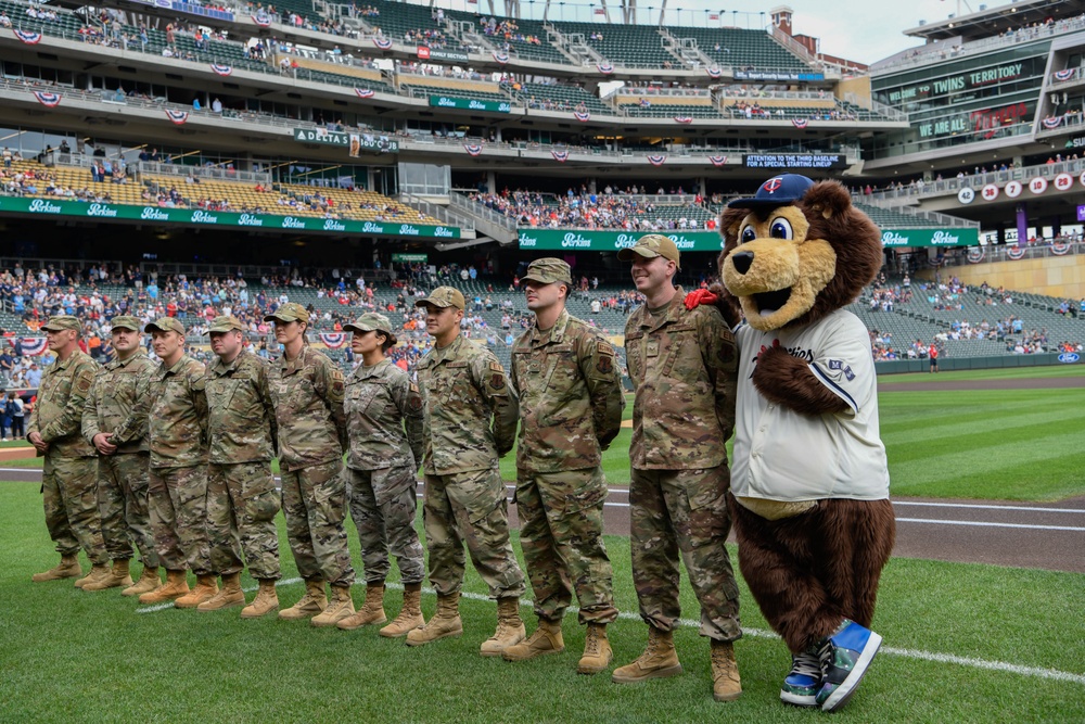 Minnesota Twins Armed Forces Appreciation Day 2023