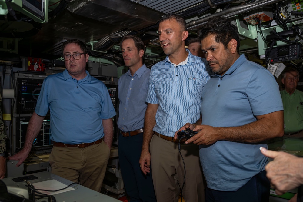 USS Vermont (SSN 792) Tour