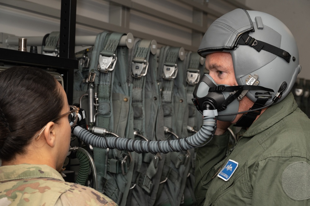 DVIDS - Images - Air Vice-Marshal visit to Whiteman AFB [Image 1 of 11]