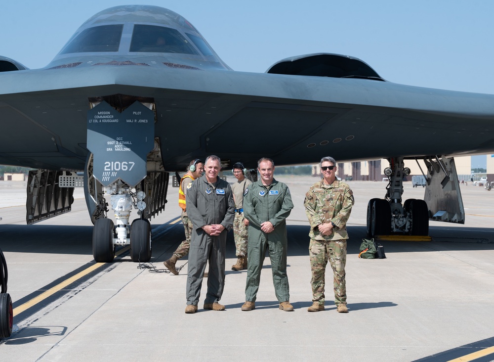 Air Vice-Marshal visit to Whiteman AFB