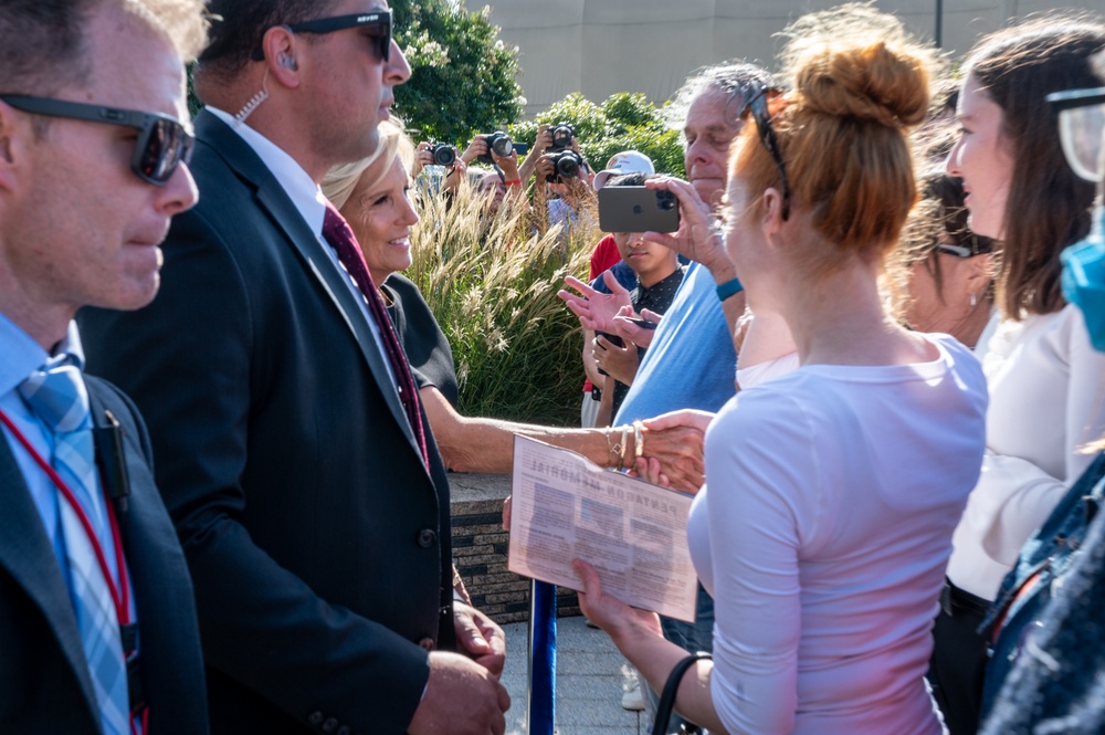 FLOTUS, SD, CJCS conduct 9/11 wreath laying