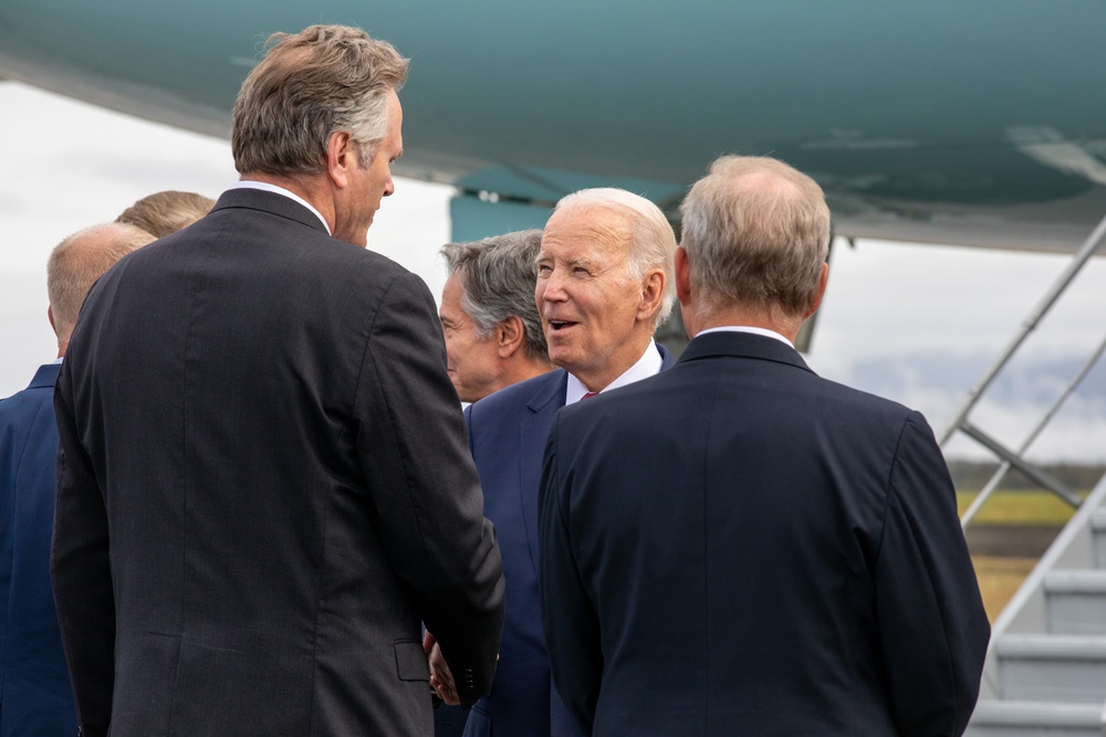 President Biden speaks to service members to commemorate 22nd anniversary of 9/11 at JBER