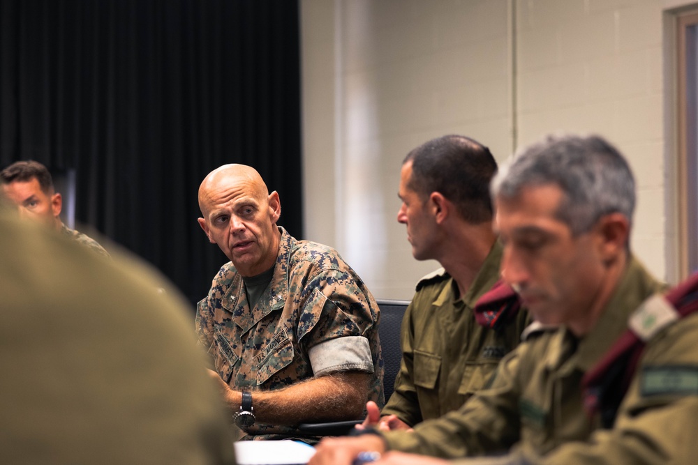 Israeli Defense Force visits 3d Marine Littoral Regiment