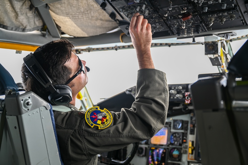 DC Air Guard and 459th Aerial Refueling Wing support Washington Commanders kickoff