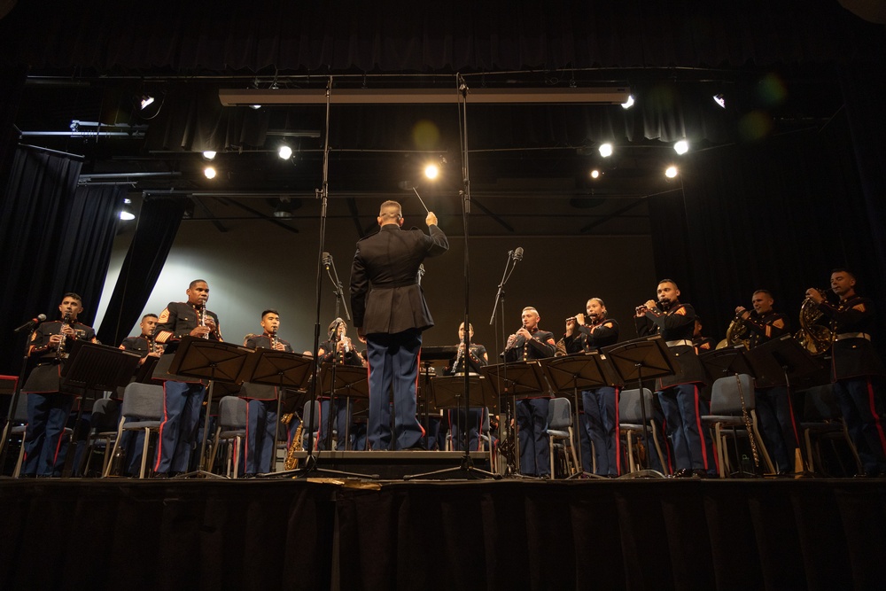 Marine Forces Reserve band takes over Tennessee