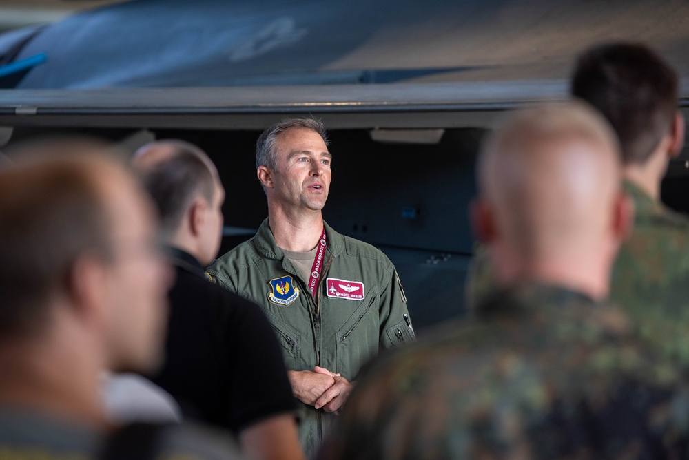 The German Electronic Warfare Battalion 931 visits Spangdahlem AB