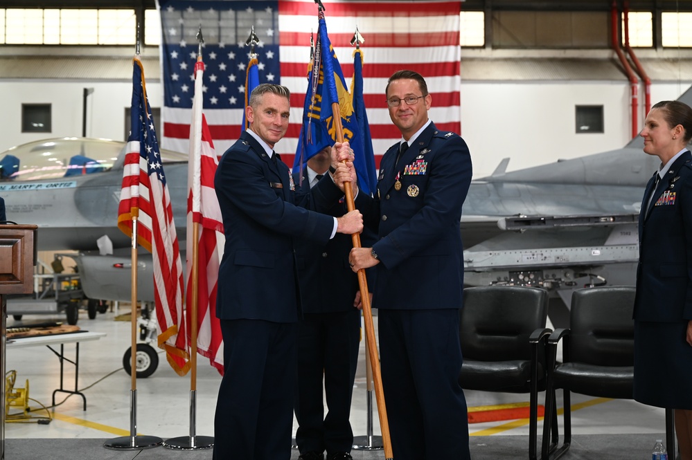 Col. Mary L. Ortiz assumes 113th Maintenance command