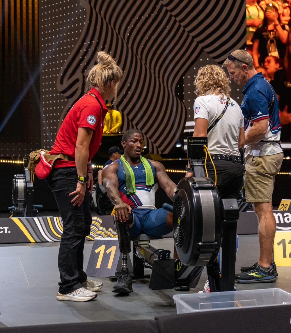 Team U.S. Invictus Games | Indoor Rowing