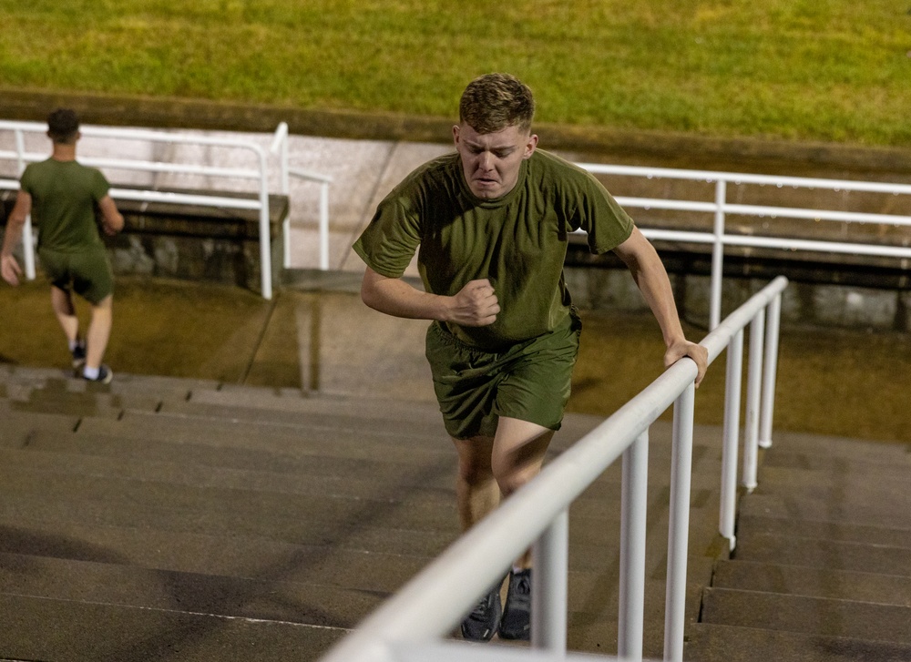 Quantico Marine firefighters conduct 9/11 Memorial stair climb