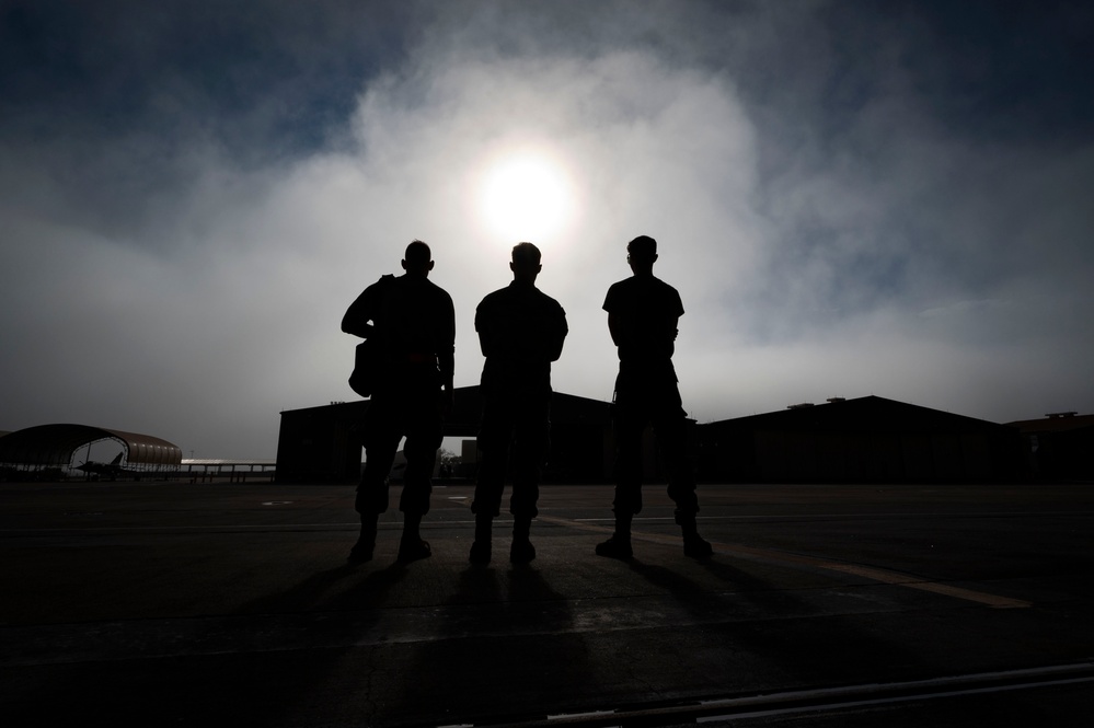 Silhouette Photo Competition