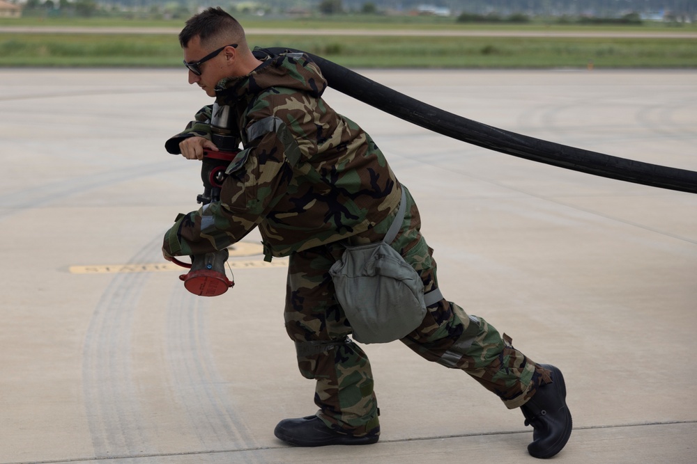 HMLA-169 CONDUCTS LIVE FIRE AT JIK-DO RANGE