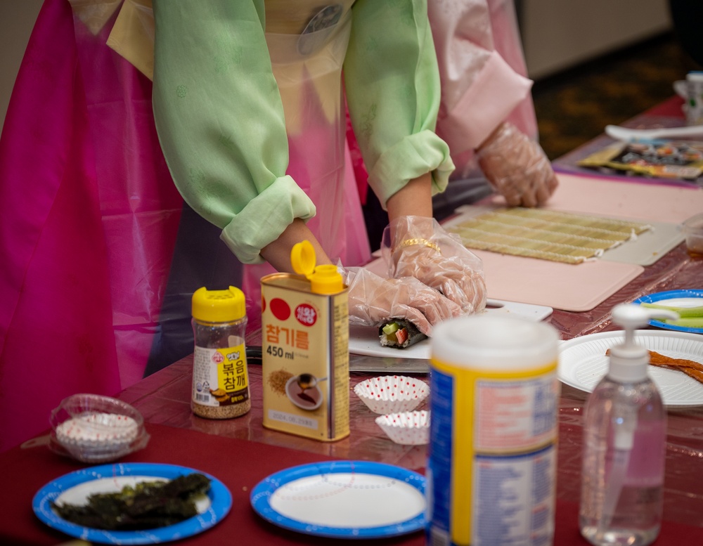51st FSS hosts Korean Culture Day