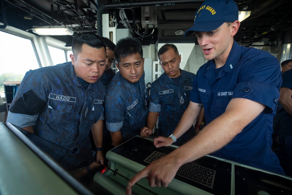 Royal Brunei Armed Forces Tour USCGC Munro During CARAT Brunei 2023