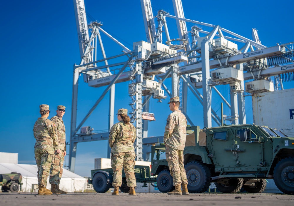 10th AAMDC Staff visit Port of Aarhus, Air Defense is critical to force flow