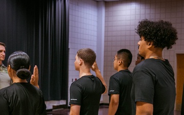 Commander of the Springfield Recruiting Company, swore in six recruits