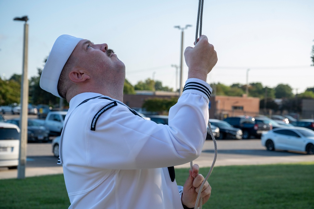 CNRFC Chief selects participate in a 9/11 Remembrance ceremony