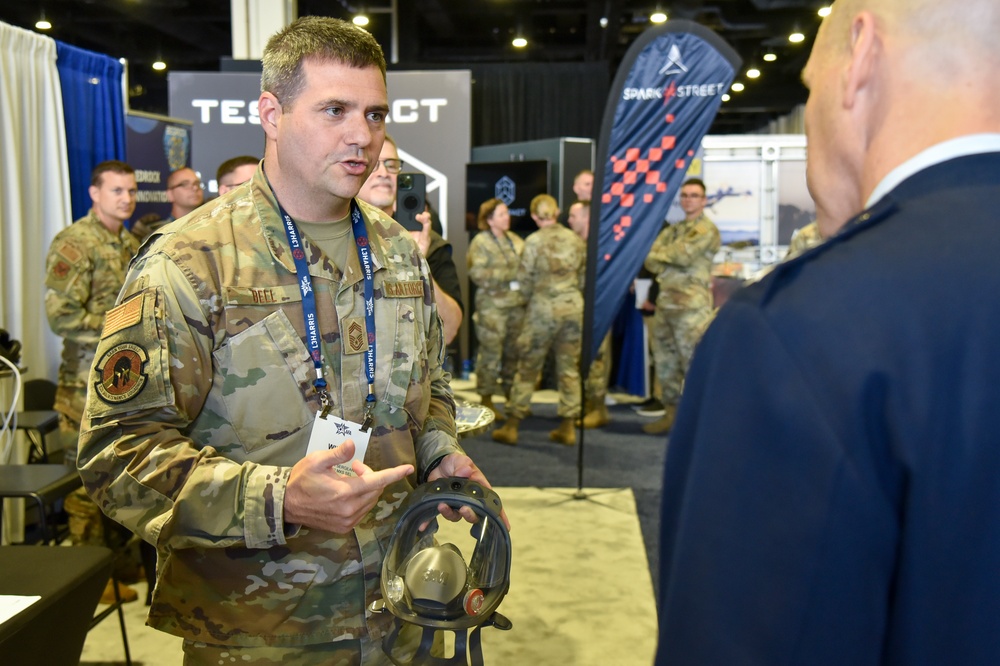 VCSAF visits Spark Street at Air, Space and Cyber Conference