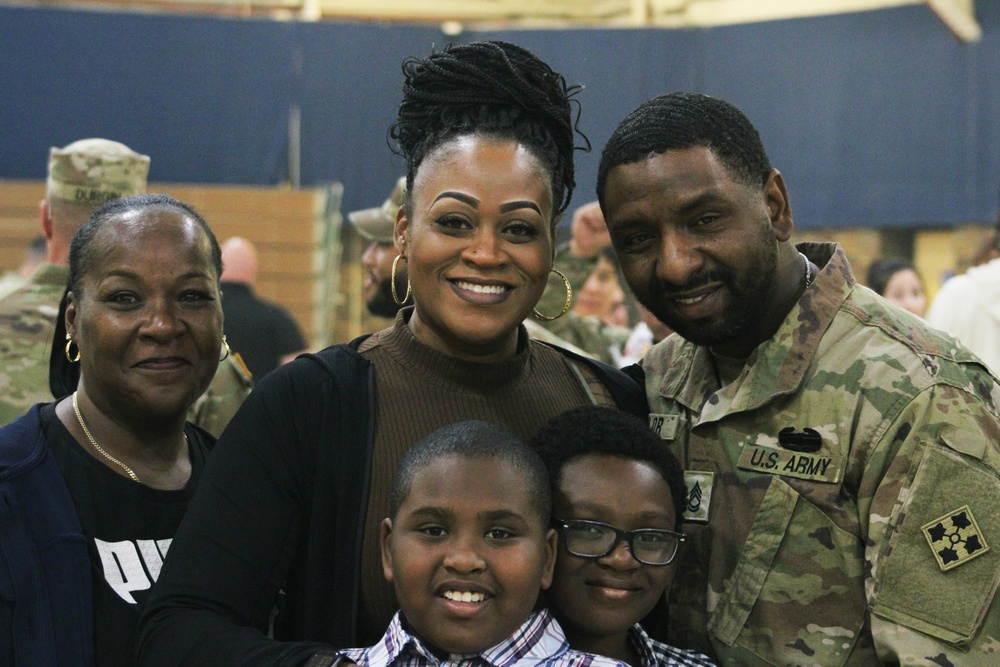 Welcome Home: 4th Infantry Division Uncasing Ceremony