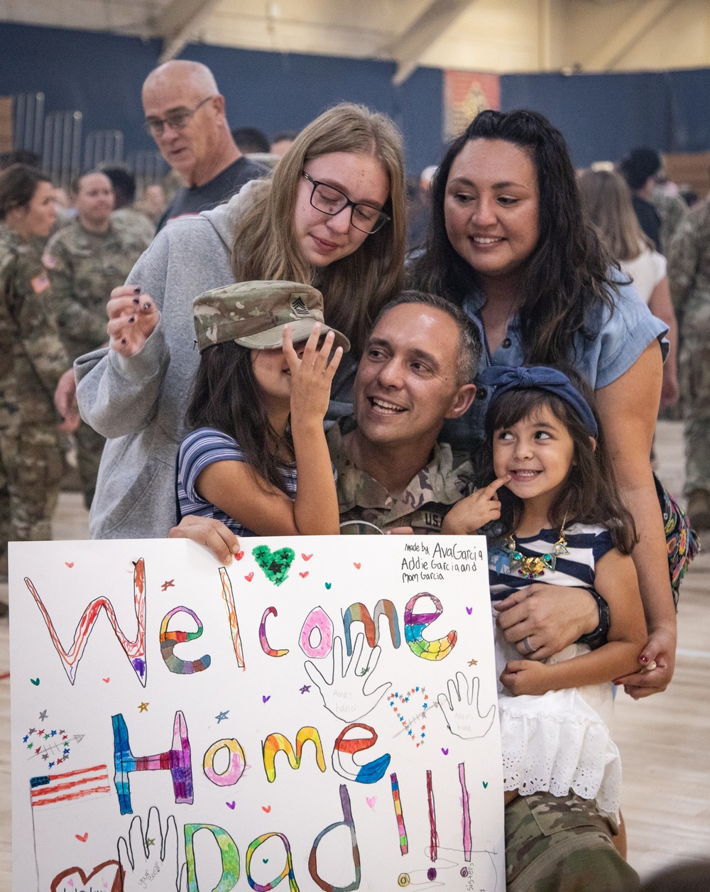 Welcome Home: 4th Infantry Division Uncasing Ceremony