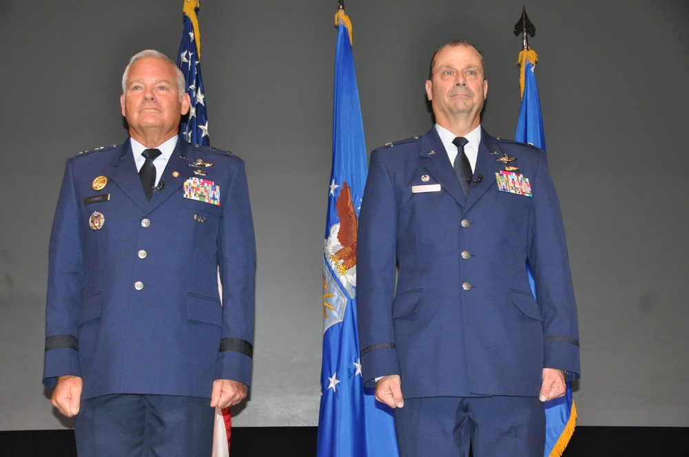 26th Commander of the 908th ends 34-year military career