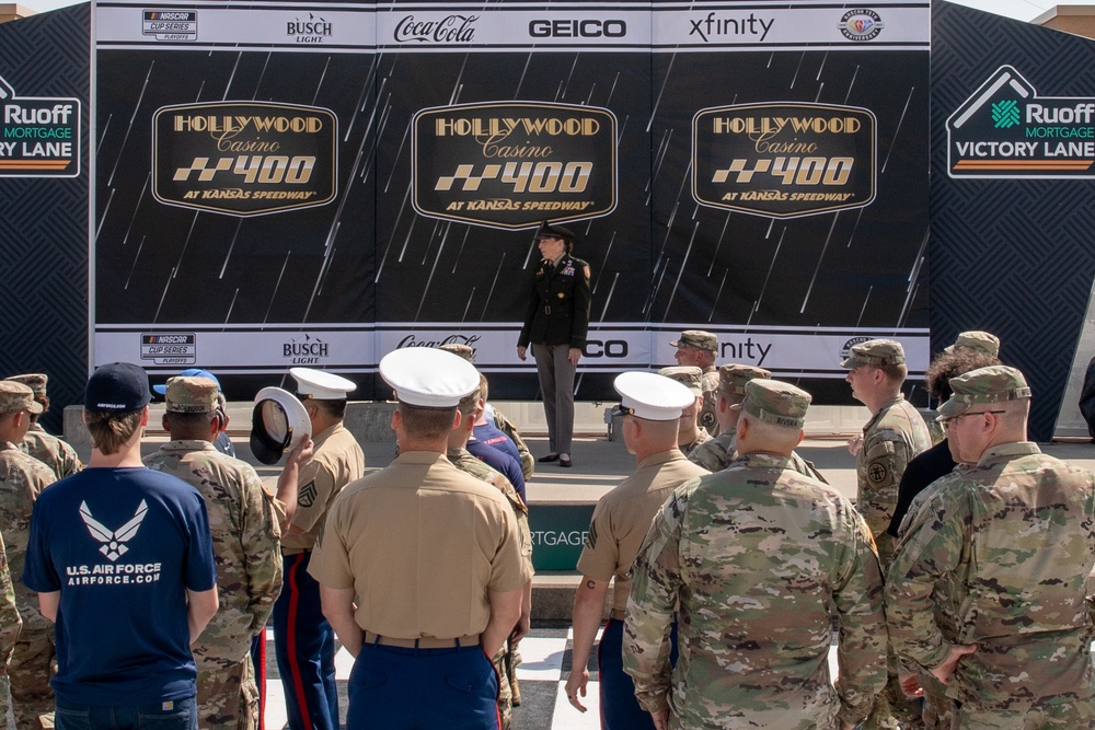 Service Members Reenlist in the Kansas Speedway