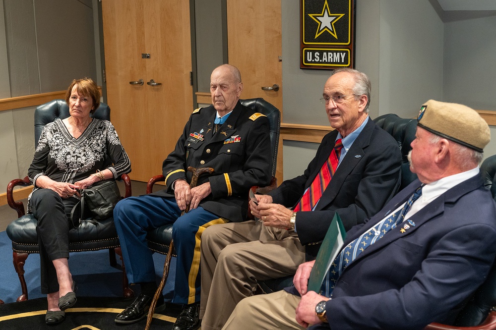 Army Capt. Larry L. Taylor Awarded Medal of Honor