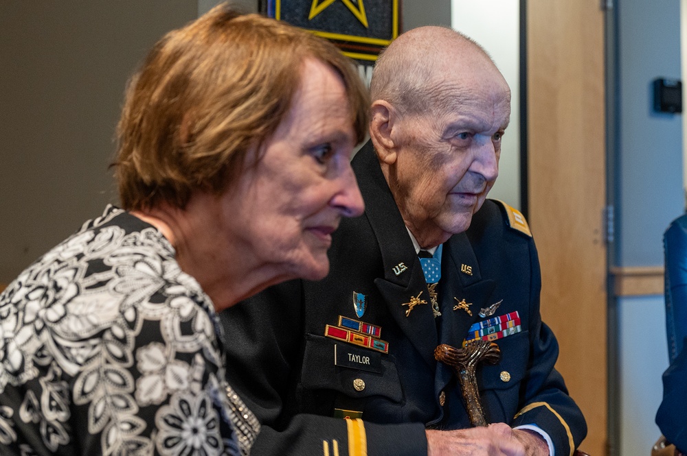 Army Capt. Larry L. Taylor Awarded Medal of Honor