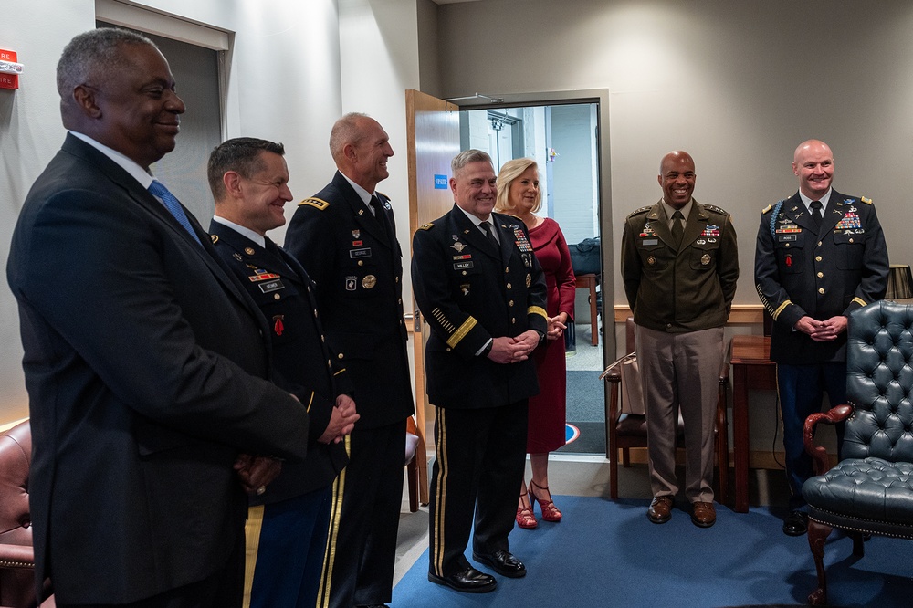 Army Capt. Larry L. Taylor Awarded Medal of Honor