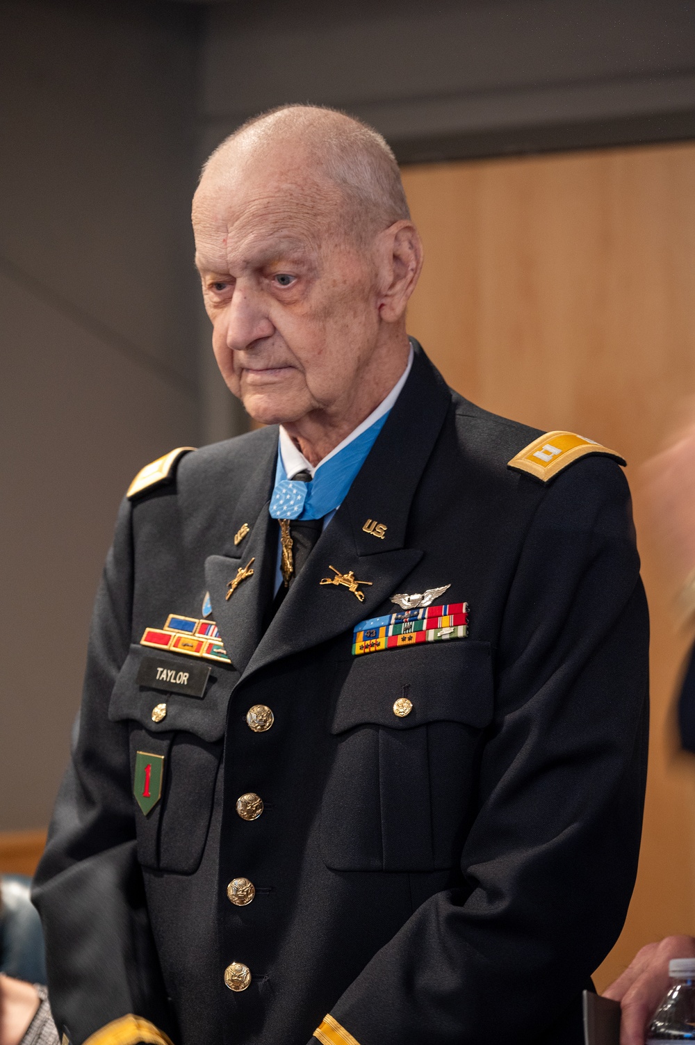 Army Capt. Larry L. Taylor Awarded Medal of Honor