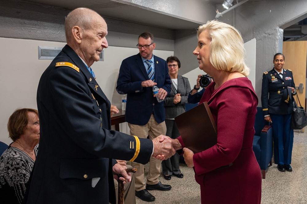 Army Capt. Larry L. Taylor Awarded Medal of Honor