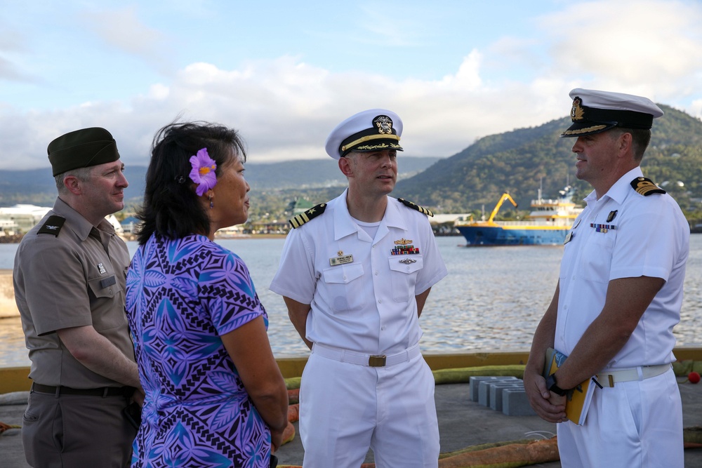 Pacific Partnership 2023 Deputy Mission Commander visits USS Jackson