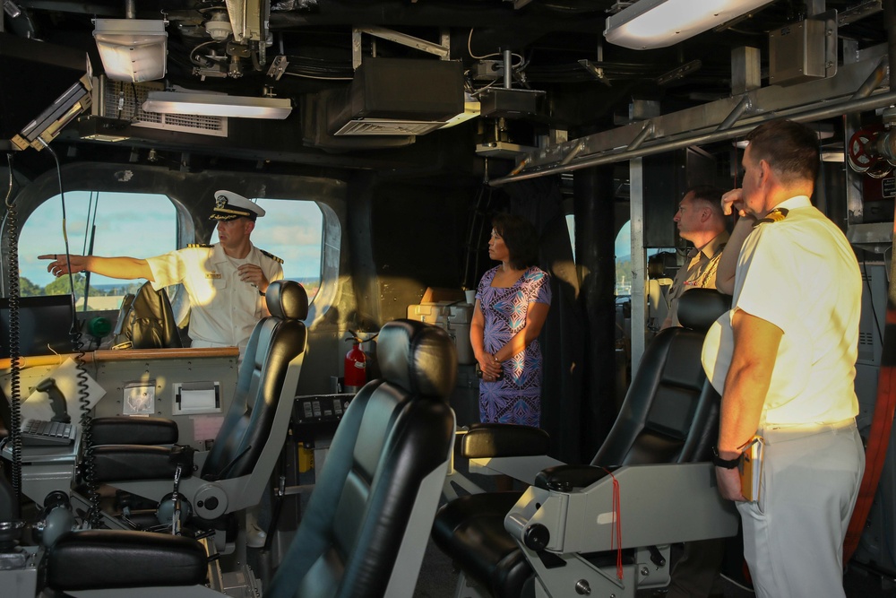 Pacific Partnership 2023 Deputy Mission Commander visits USS Jackson