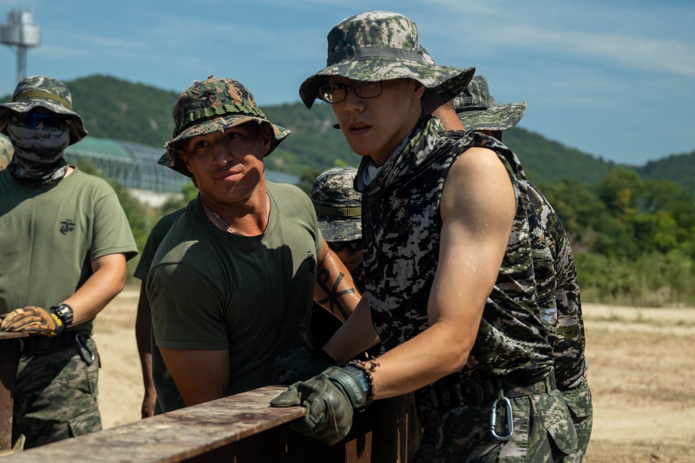 KMEP 23.3 | Marines with 9th ESB construct non-standard bridge with ROK Marines