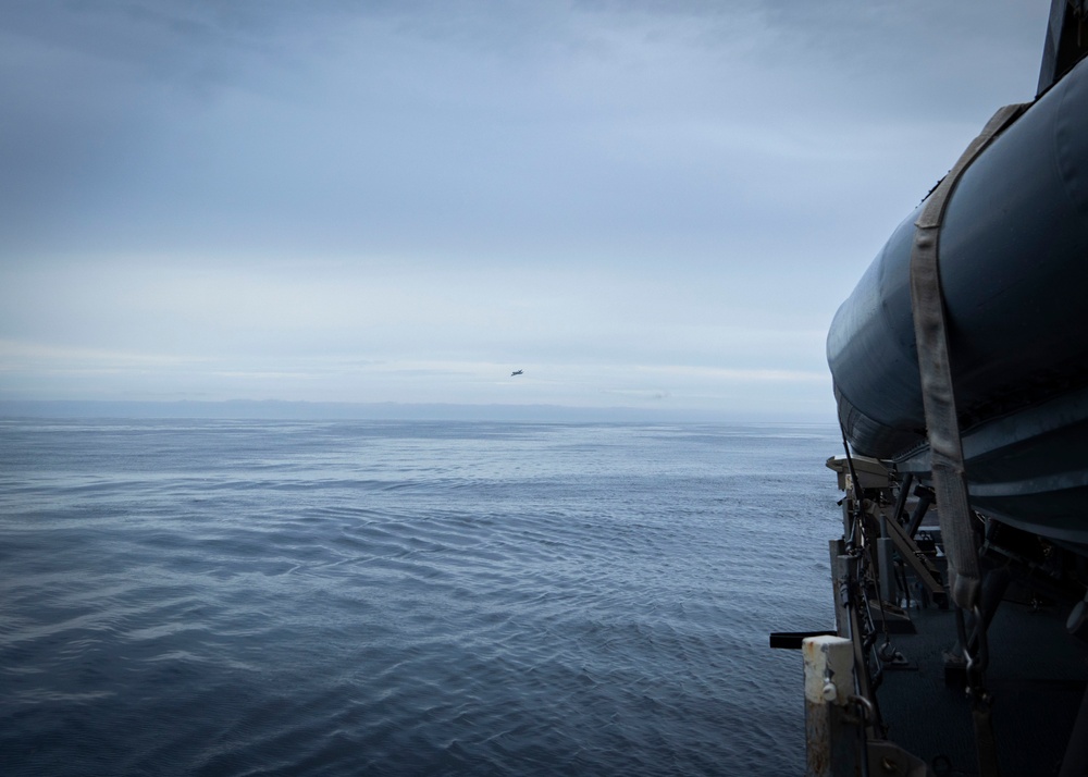 USS Porter Conducts a Submarine Familiarization Exercise