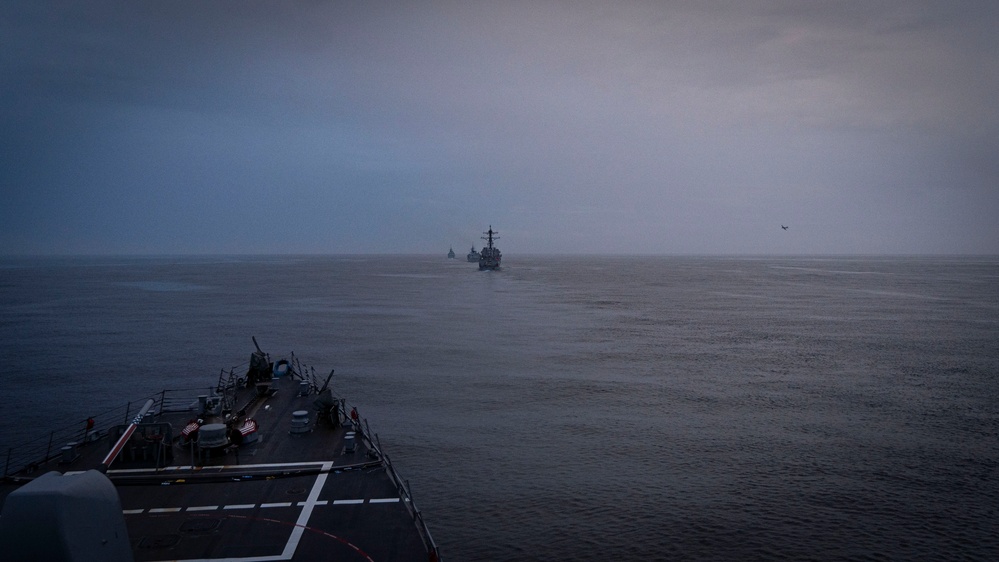 USS Porter Conducts a Submarine Familiarization Exercise