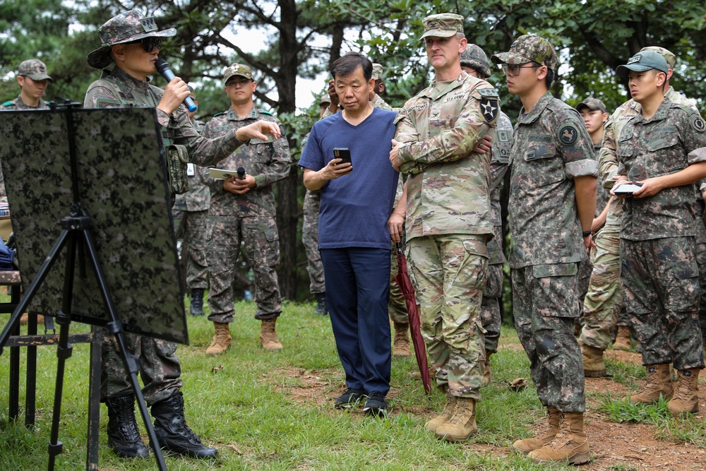 194th Division Sustainment Support Battalion, Division Sustainment Brigade, 2nd Infantry Division and ROK Army 3rd Battalion conduct combined casualty management