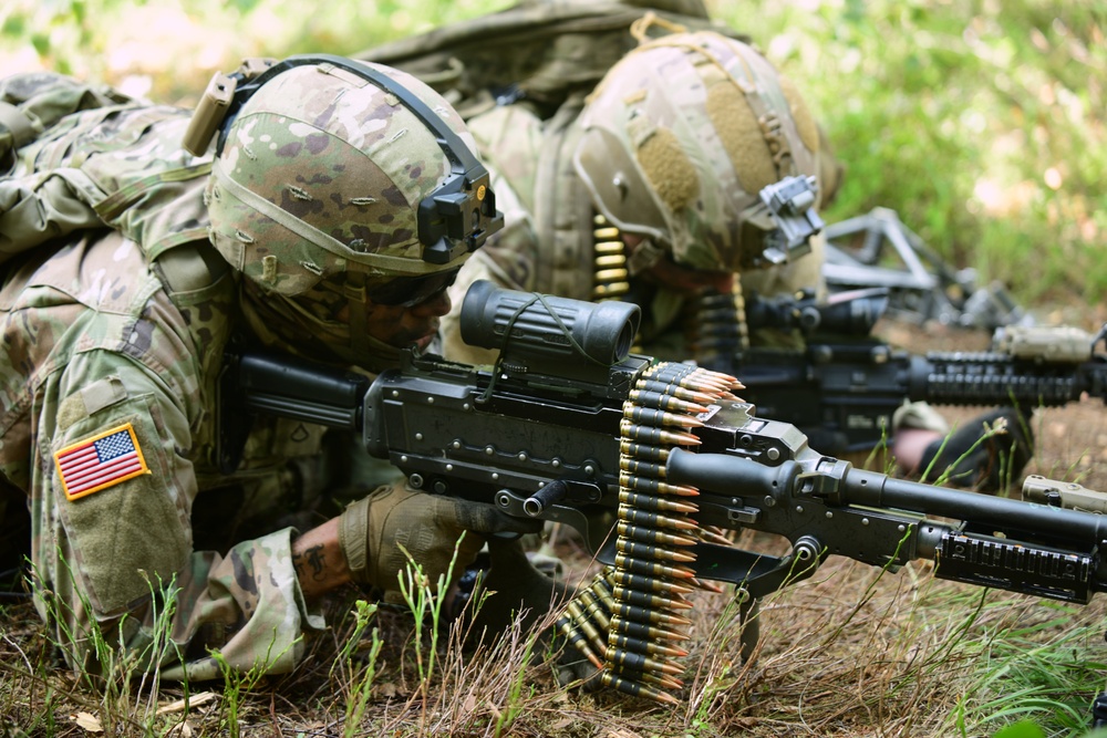 2nd Squadron, 2nd Cavalry Regiment Assault an Objective