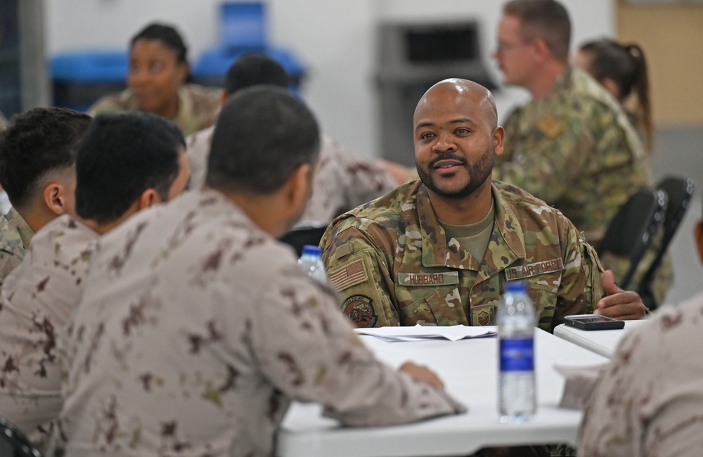 US, UAE conduct joint professional development course