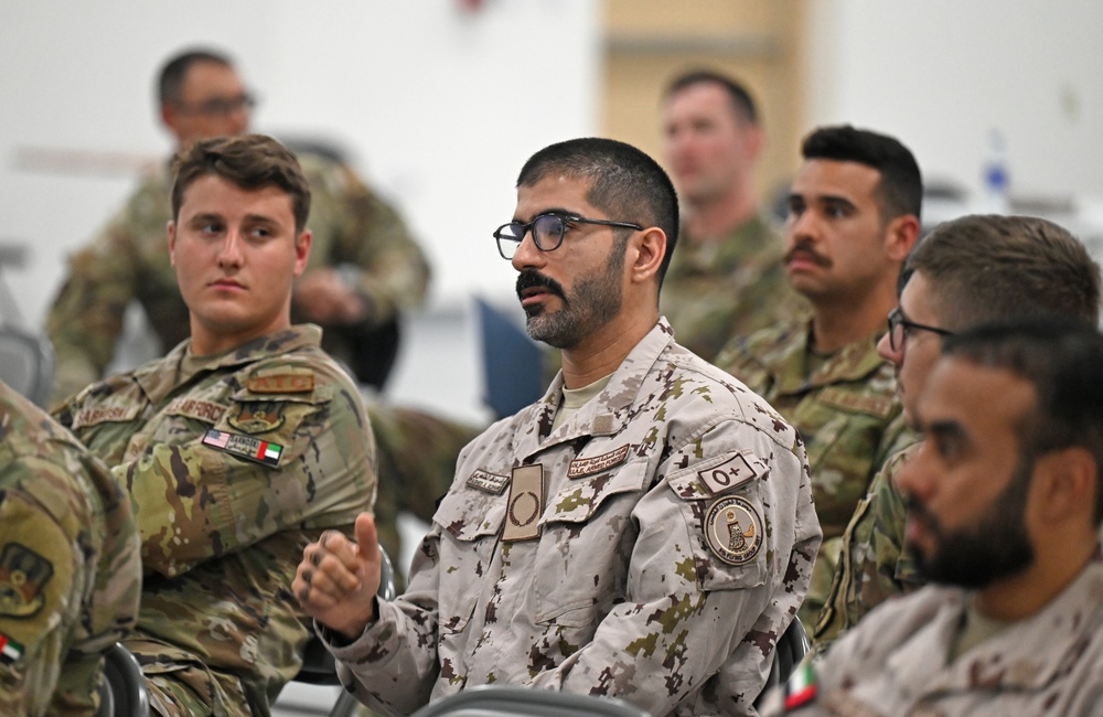 US, UAE conduct joint professional development course