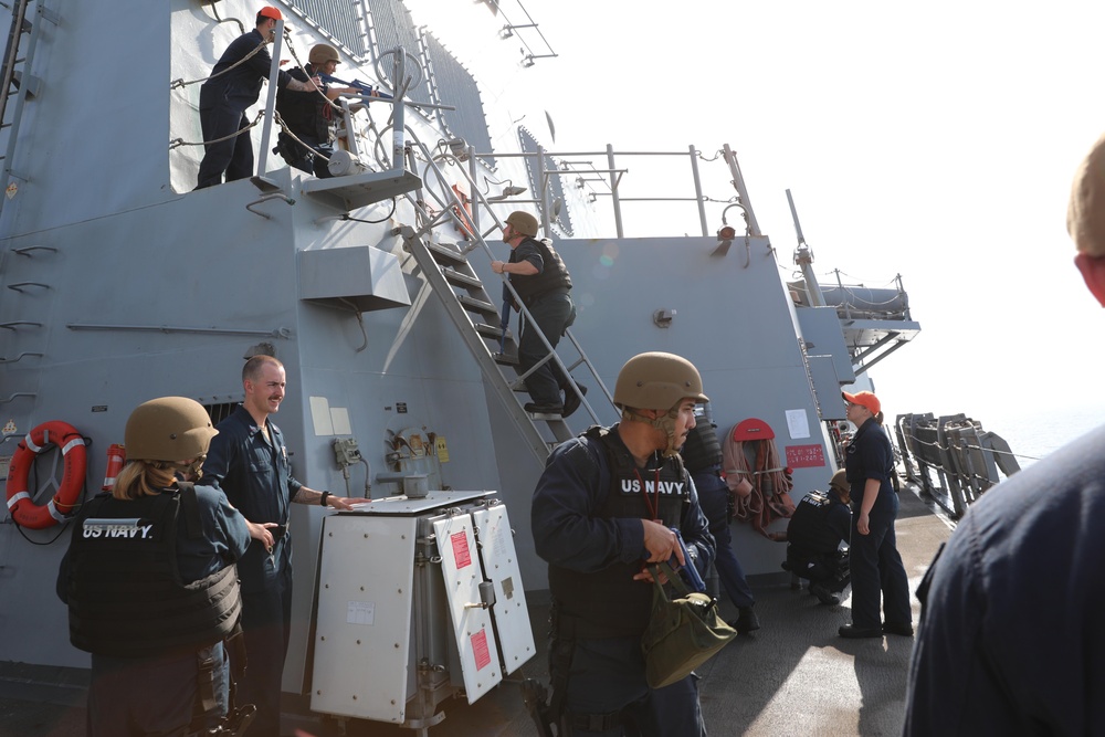 USS Paul Ignatius Holds Anti-Terrorism Drills