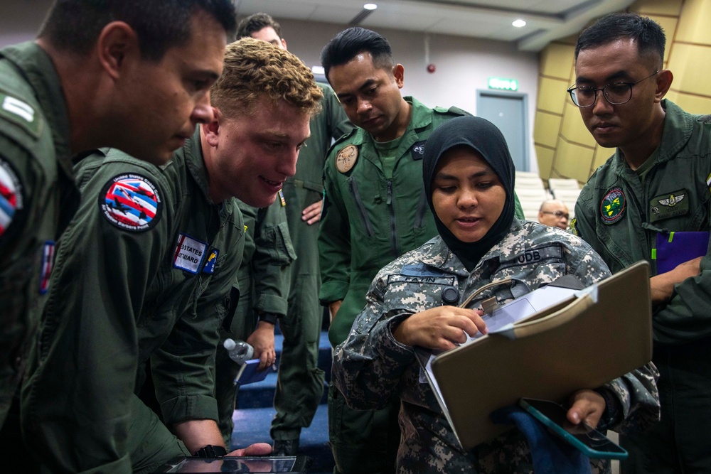 U.S. and Royal Brunei Armed Forces Hold Pre-Sail Brief for CARAT Brunei 2023