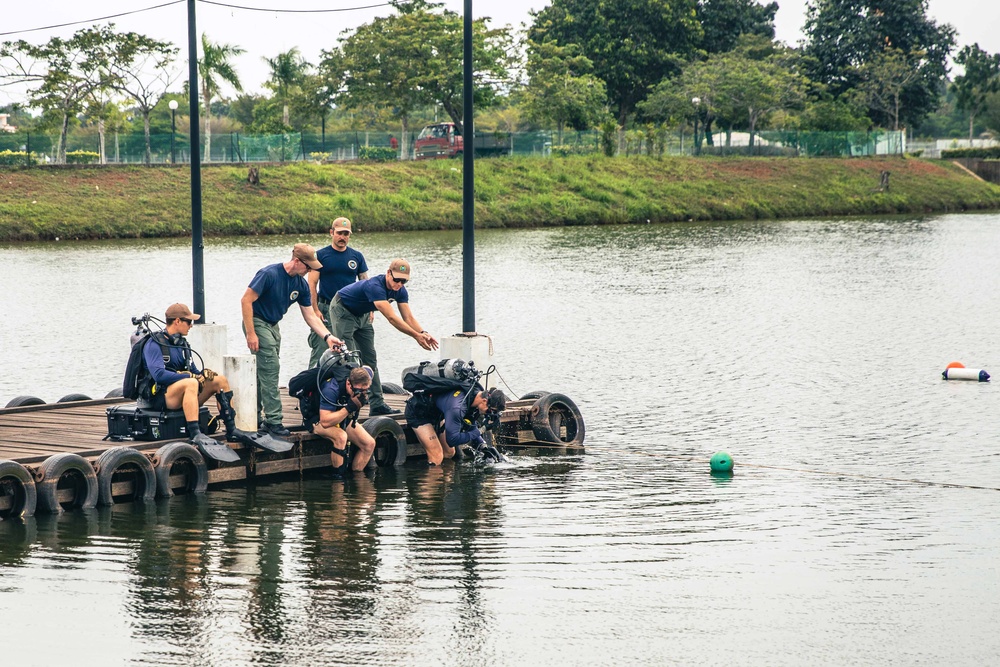 Pacific Partnership 2023: Diving Demonstration at Akademi Maritim Sultan Ahmad Shah