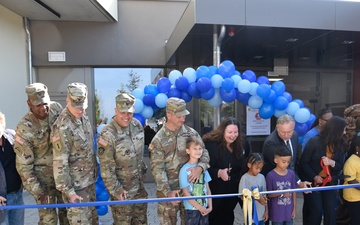 Students, faculty and Army leaders celebrate new DoDEA school in Grafenwoehr