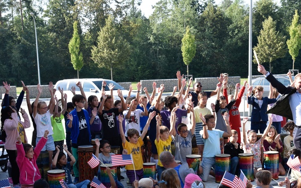 Students, faculty and Army leaders celebrate new DoDEA school in Grafenwoehr