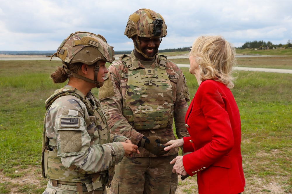 U.S. Ambassador to Germany visits JMTG-U