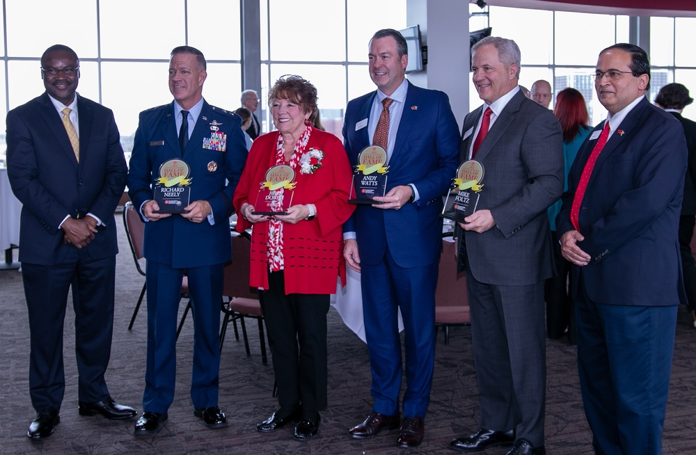 ILLINOIS NATIONAL GUARD COMMANDER INDUCTED INTO ILLINOIS STATE UNIVERSITY COLLEGE OF BUSINESS HALL OF FAME