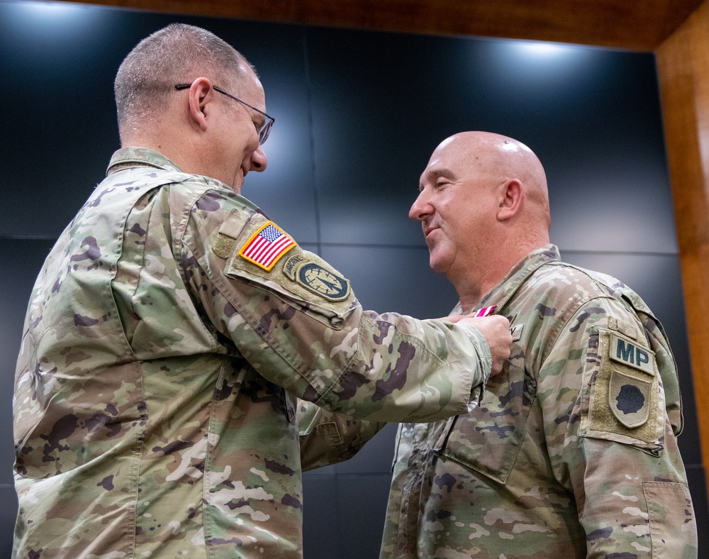 SPRINGFIELD SOLDIER RETIRES AFTER 28 YEAR MILITARY CAREER